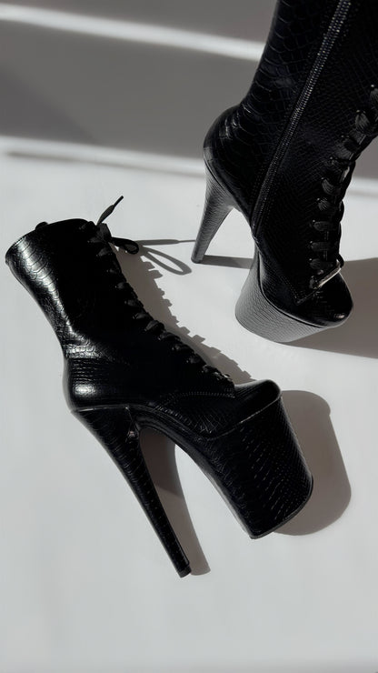 Medusa (Recoil) Mid-Calf Boot