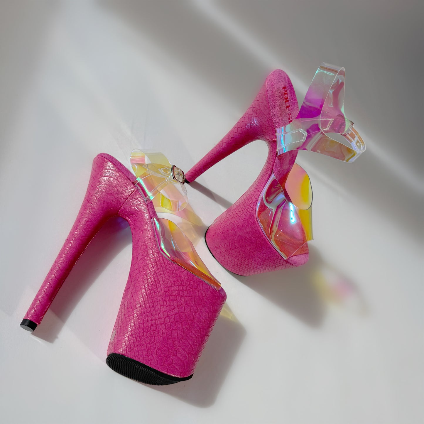 Medusa (Pretty Poison) Stiletto