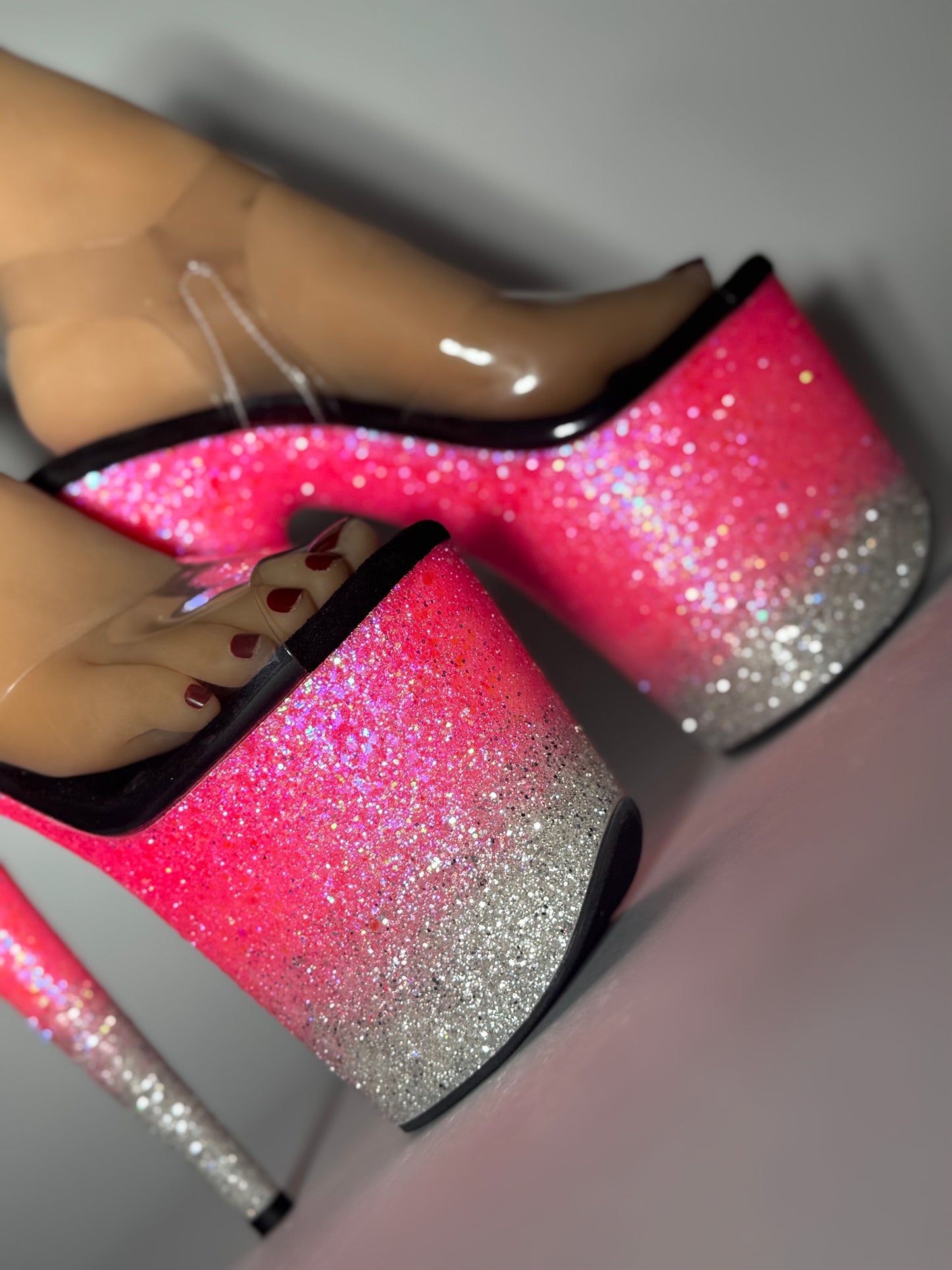 Showgirl (Heartbreaker)