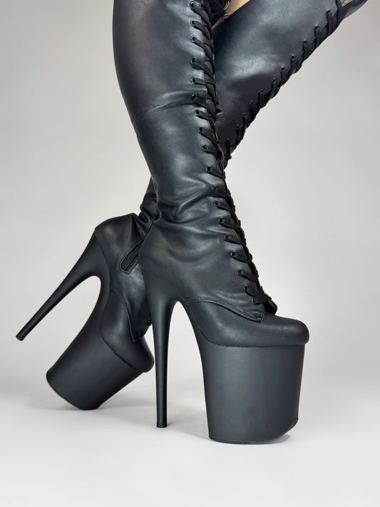 matte black pole boots