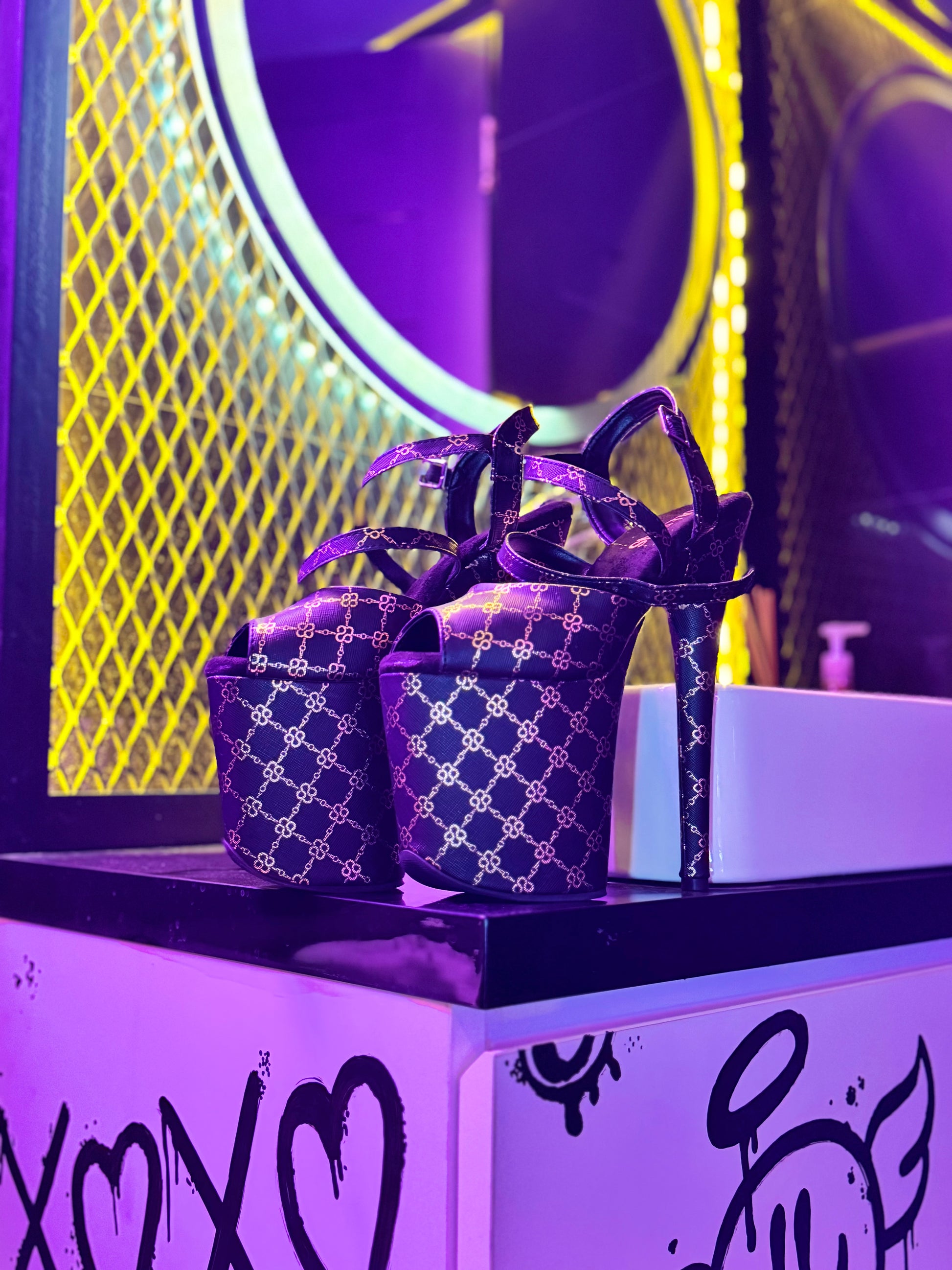 louie Vuitton channel