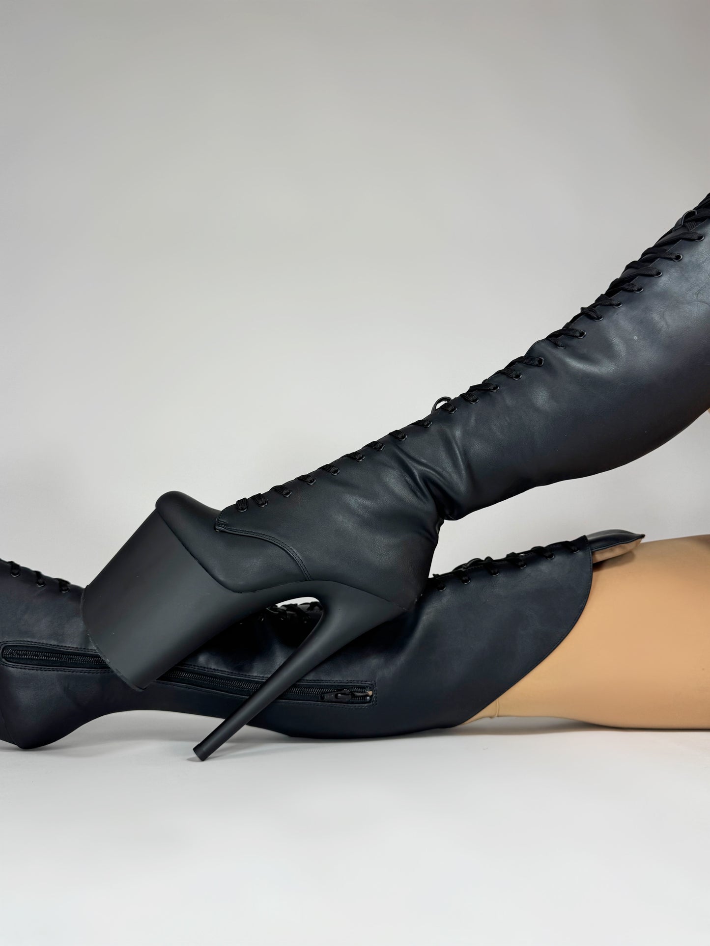 black pleaser matte heels poledance